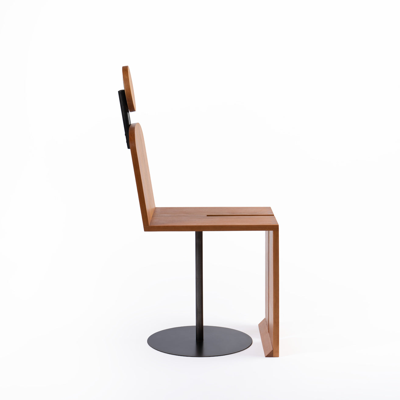 BODY CHAIR