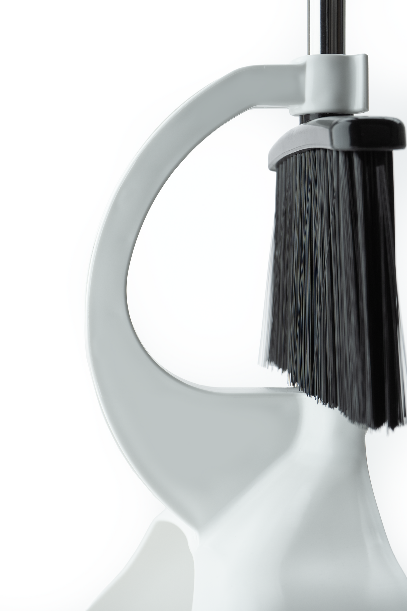 BANGS BROOM